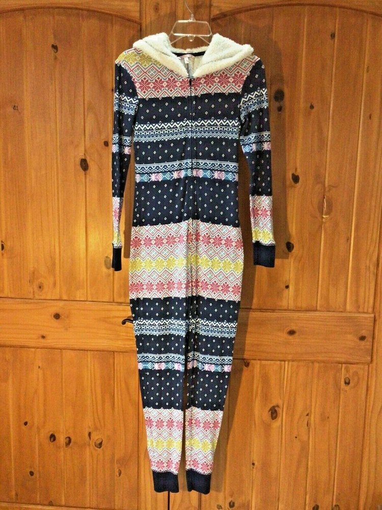 Victoria's Secret Multicolor Patterned Onesie Pajama - Picture 3 of 5